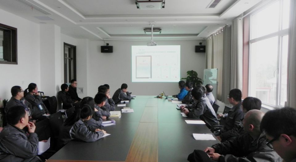 惠陽(yáng)風(fēng)機(jī)公司來我公司交流冷卻塔風(fēng)機(jī)