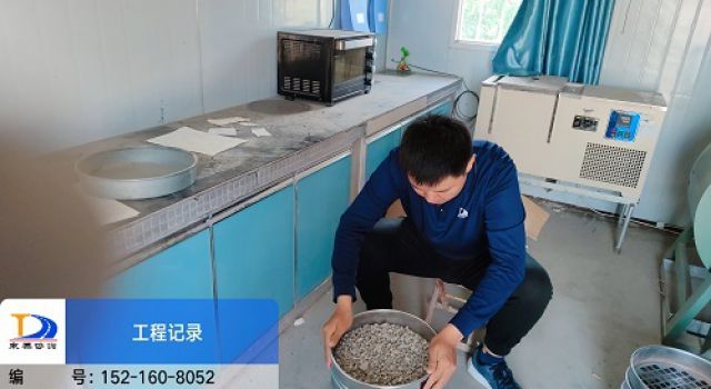路面施工忙，試驗檢測要當(dāng)“真”