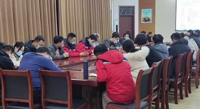 濟(jì)濰高速二駐地召開“信用交通宣傳月”專題會(huì)議